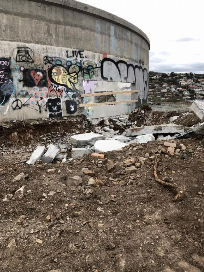 7 D0 DEE25 9 EBC 465 C B42 A 6 C1002 DC29 E8