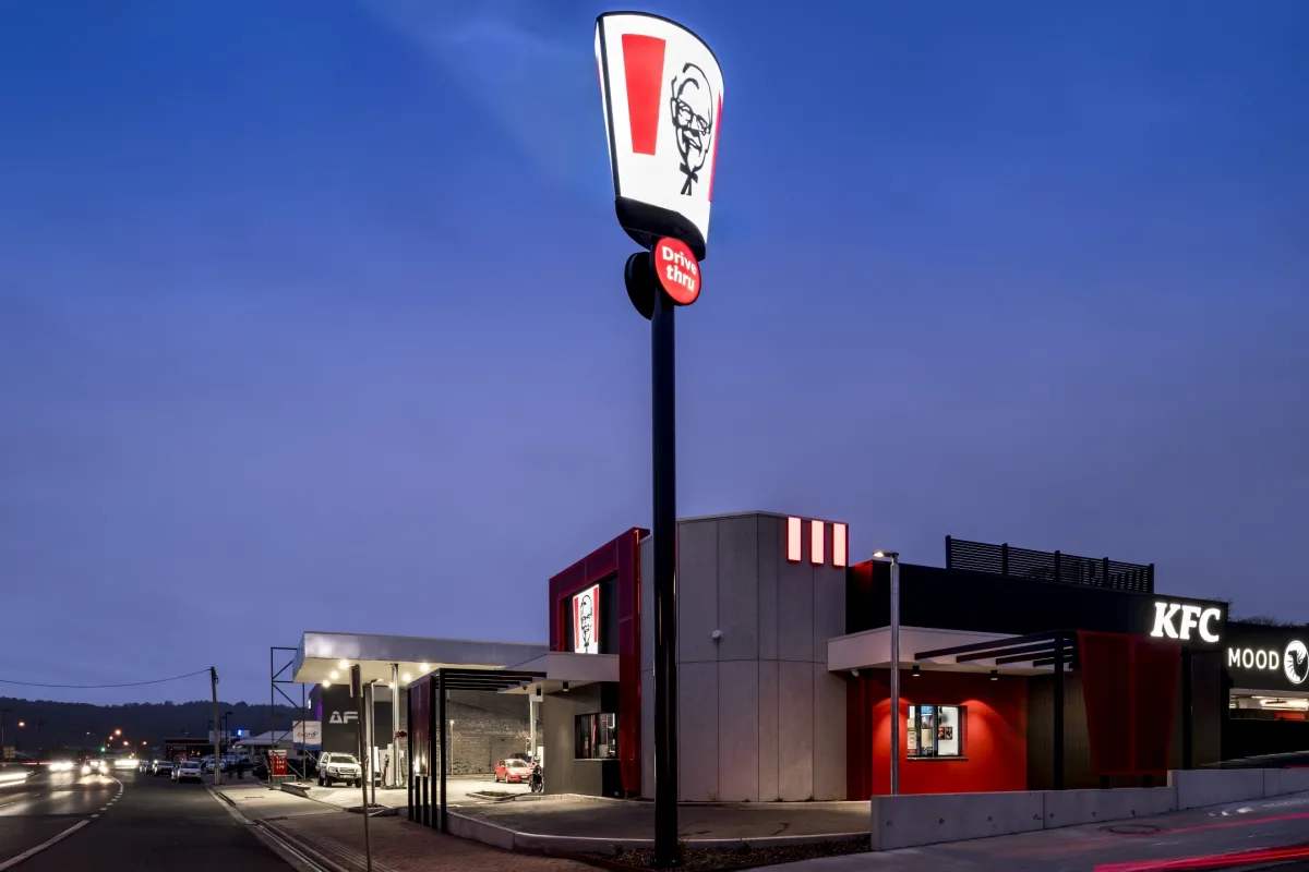 GLBBURNIE220824 0903